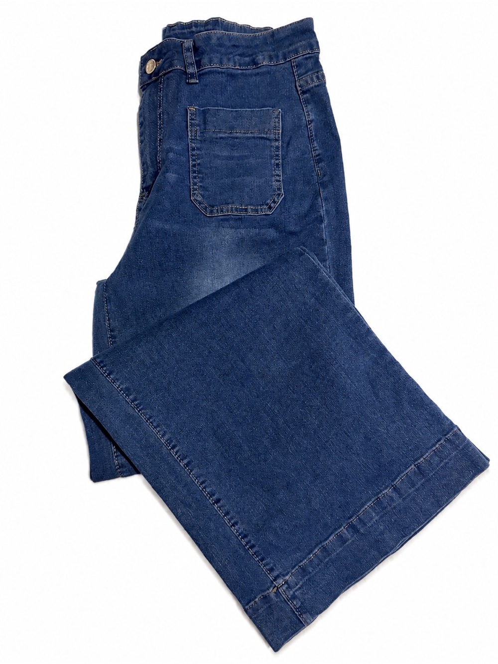High-waisted wide-leg blue cotton & polyester jeans in XL NWOT, never worn.